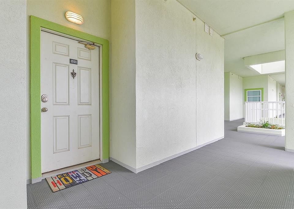 1st image of 9420 Seawall Blvd Unit 1001