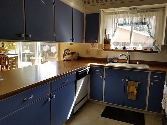 4th image of 1805 Fernwood Dr
