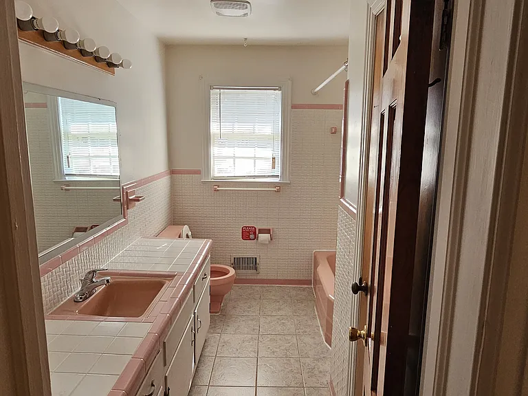 5705 Brookmere Ln — Photo 10