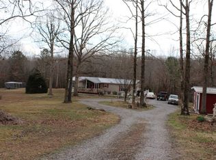186 Cumberland Rd, Dover, TN 37058