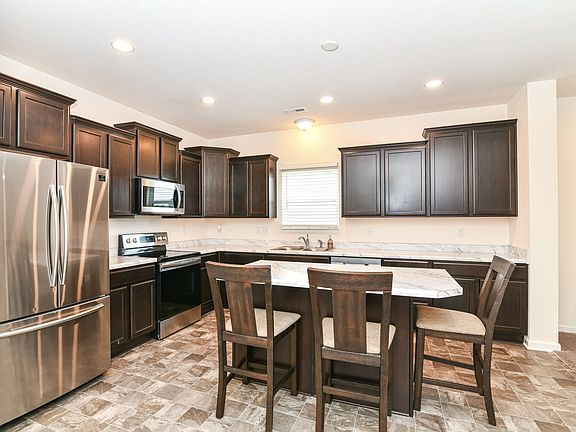 2nd image of 12110 Country Side Dr