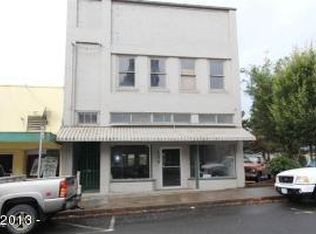 139 S Main St, Toledo, OR 97391