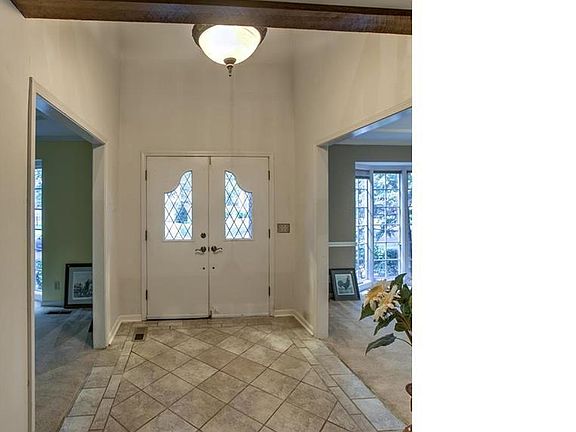 2nd image of 10019 Mackey Cir