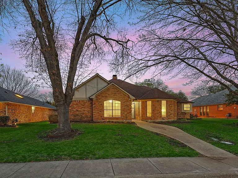 609 Arbor Creek Dr — Photo 80