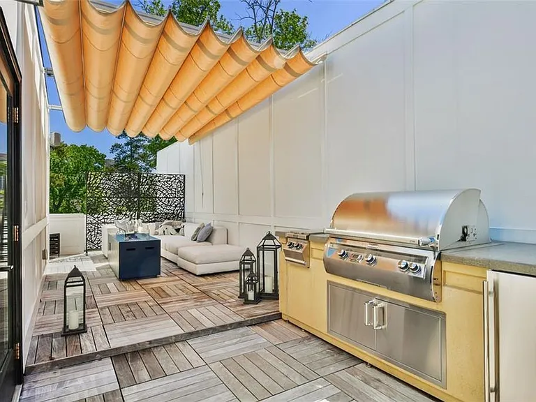 3667 Peachtree Rd NE #1 — Photo 3