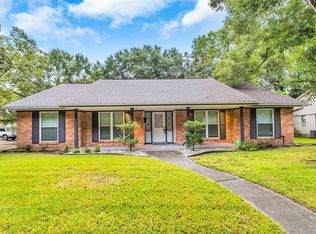 6127 Lymbar Dr, Houston, TX 77096