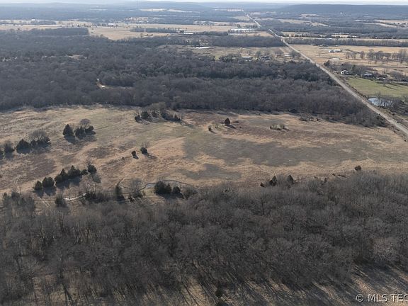 2nd image of 1150 East Rd