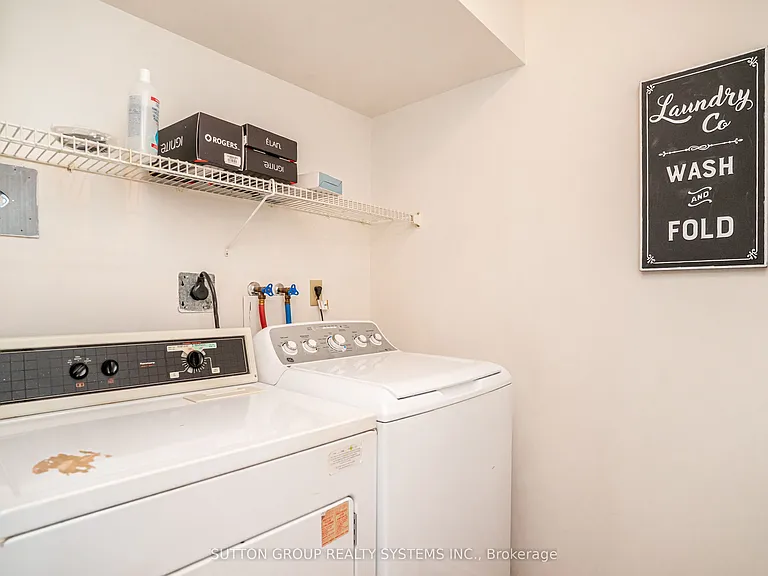 20 Cherrytree Dr #802 — Photo 27