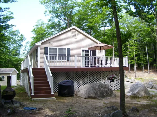 166 High Point Drive, Frye Island, ME 04071