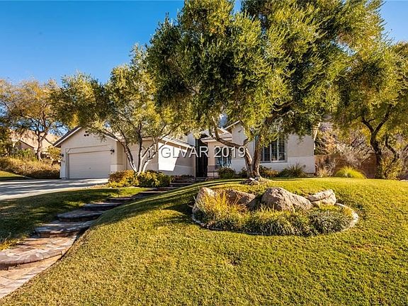 4th image of 828 Market Crest Dr