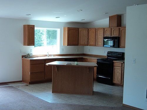 3rd image of 3010 289th St E