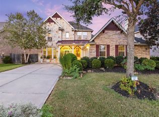 711 Doscher Ln, Sugar Land, TX 77479