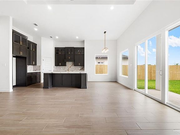 5th image of 9614 N 71st Ln