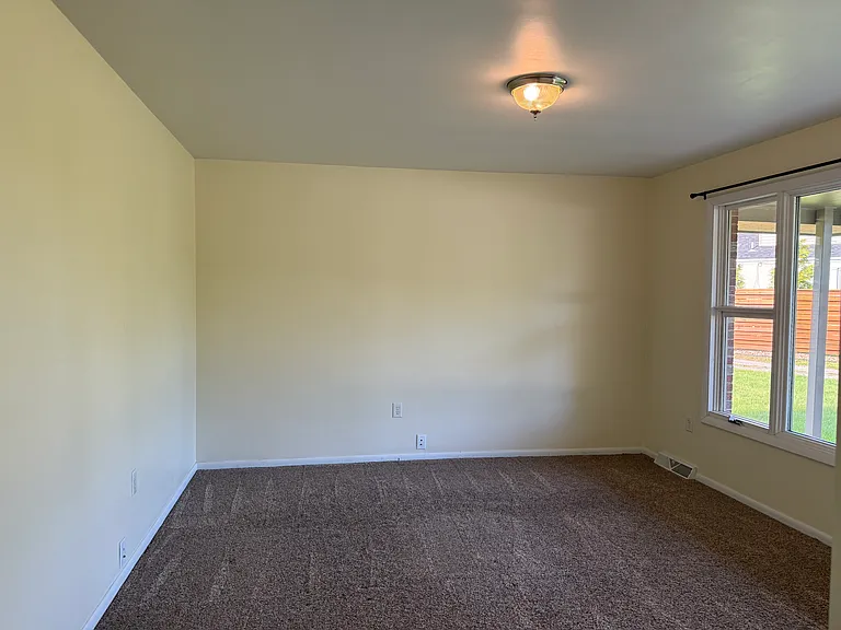 3551 Brodhead Rd — Photo 6