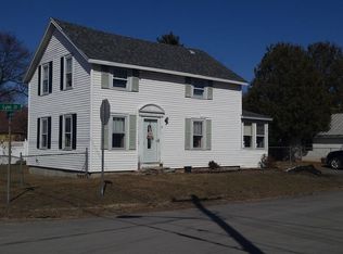 8 Lyon St, Plattsburgh, NY 12901