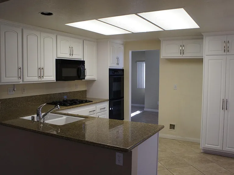 21434 Townsendia Ave — Photo 7