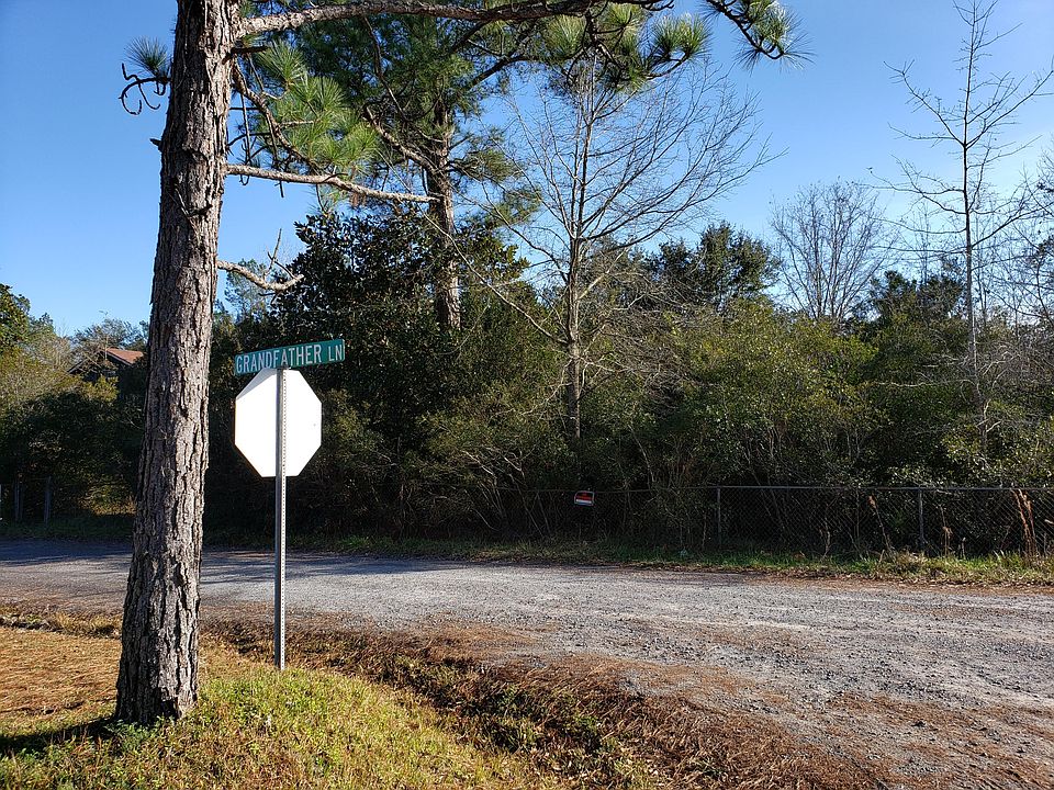 1st image of 605 Grandfather Ln