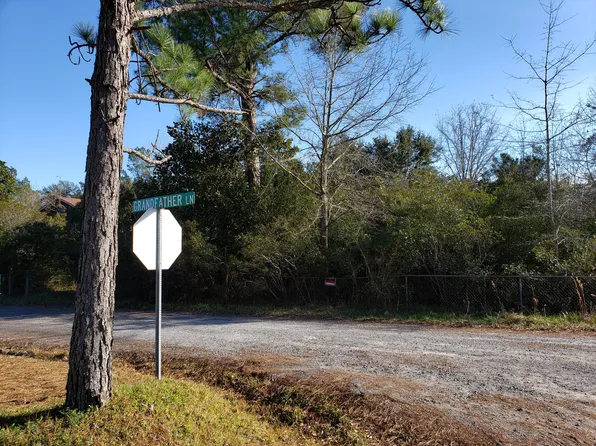 605 Grandfather Ln, Summerville, SC 29486