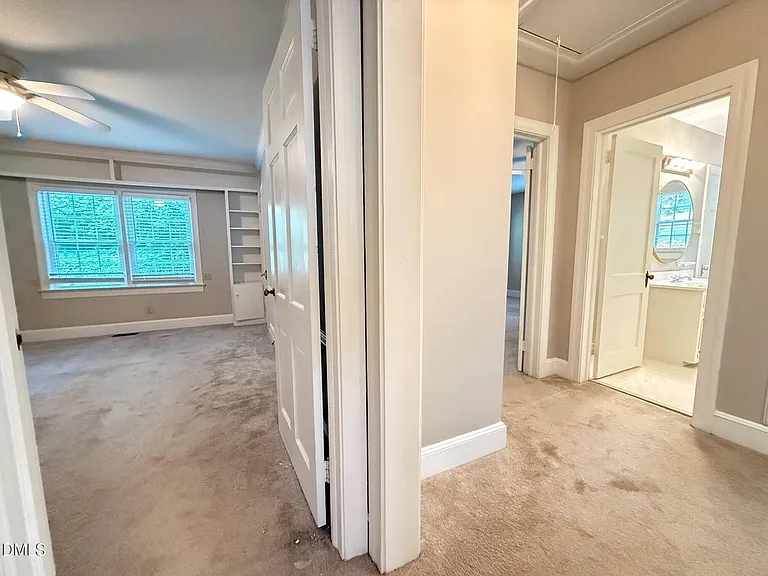 2667 Davis St — Photo 22