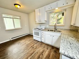 831 Fontmore Rd., C