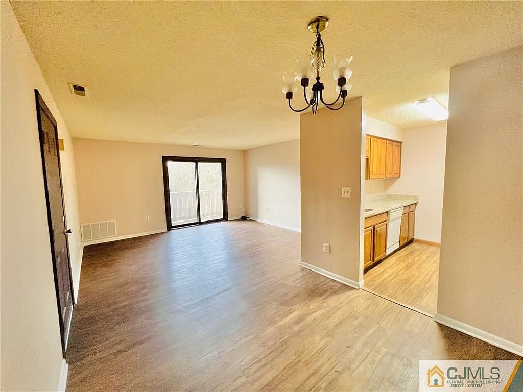 5215 Ravens Crest Dr, Plainsboro, NJ 08536 Zillow