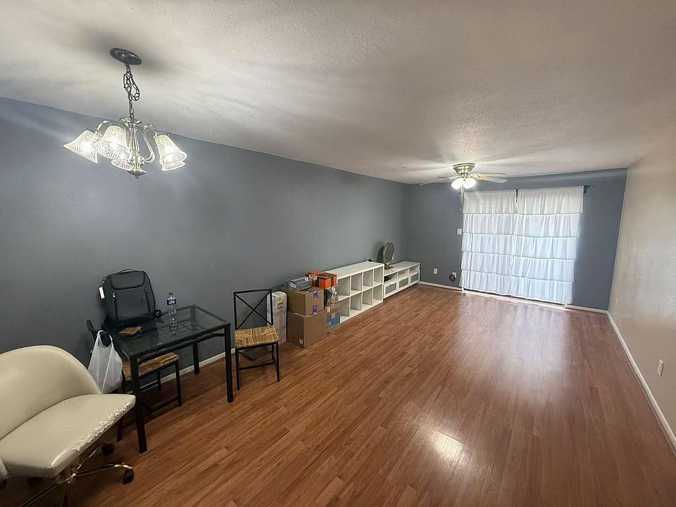 1st image of 3075 Walnut Bend Ln APT 36