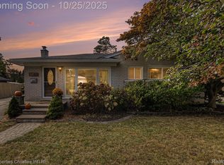 829 Duke, Milford, MI 48381