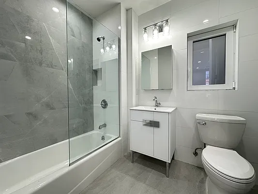 Rented by ABODE NYC LLC | media 7