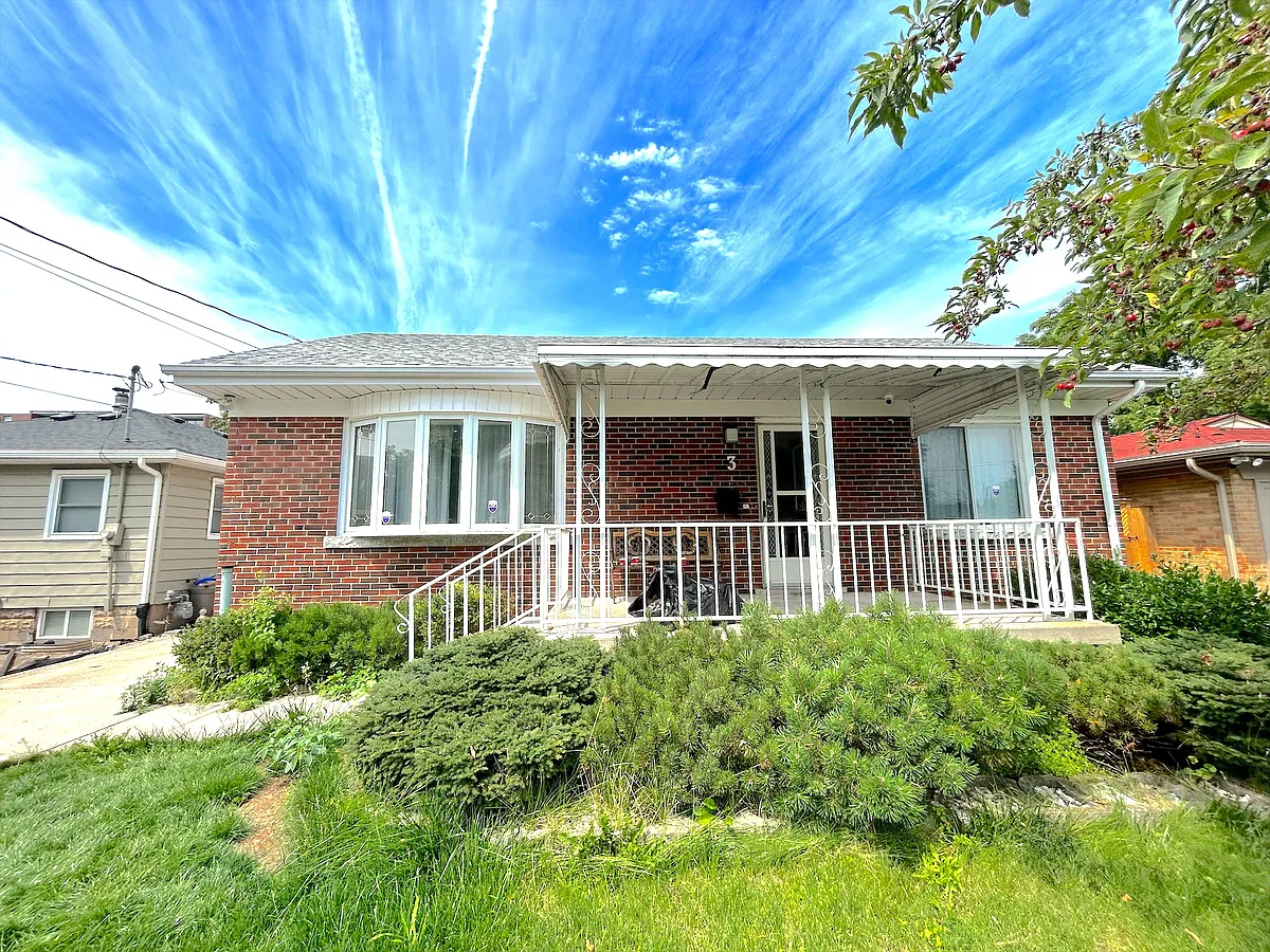 Building Photo - 3 Brandow Ct #2