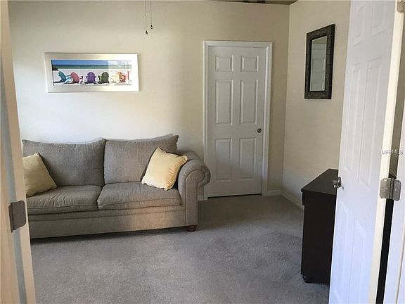 5th image of 3734 Lakewood Blvd