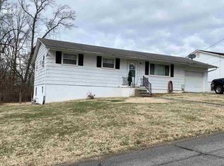 10 Cherokee Ct, Huntington, WV 25705