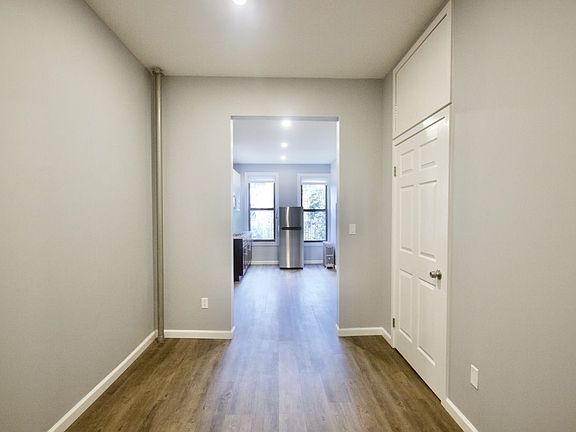 5th image of 290 Troutman St #3RB