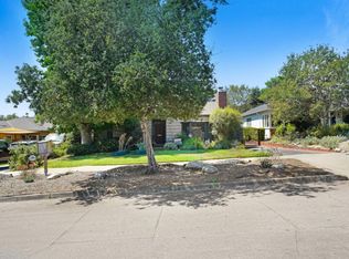 1725 Craig Ave, Altadena, CA 91001