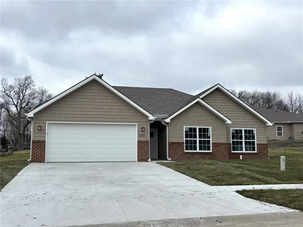 2626 S 33rd St, Saint Joseph, MO 64503