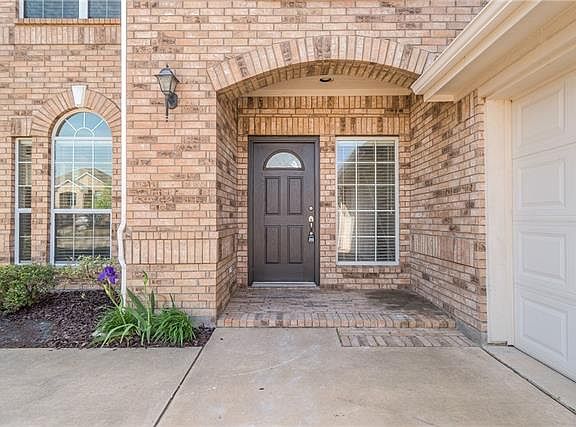 2nd image of 2805 Appaloosa Ct