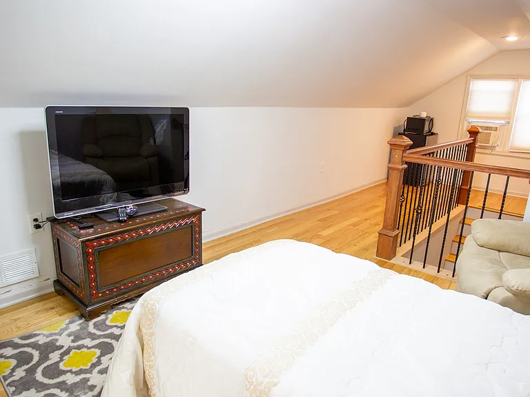 601 Cleveland Rd — Photo 4