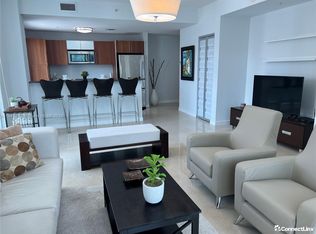 300 S Biscayne Blvd APT 1701, Miami, FL 33131