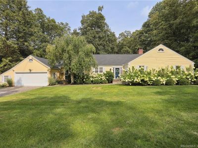 5 Taunton Lane, Newtown, CT, 06470