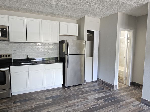 31 Austin St APT 7A