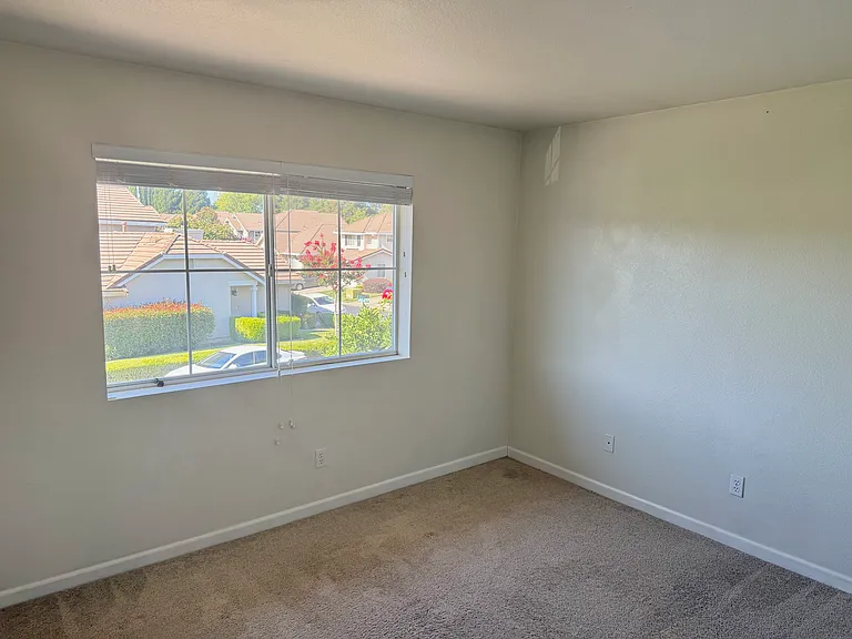 3512 Apollo Cir — Photo 9