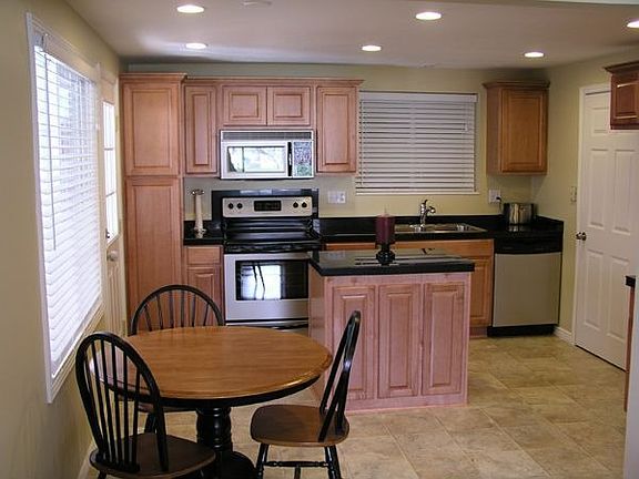 New Kitchen & Appliances