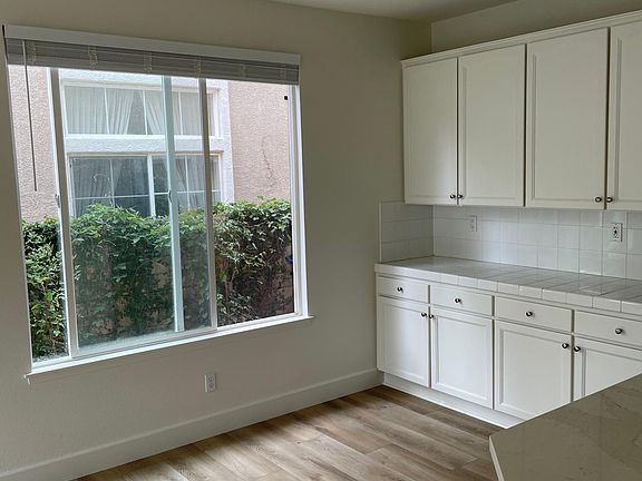 3rd image of 2643 Capella Way