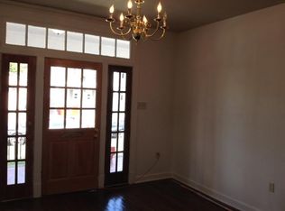 8718 Apricot St, New Orleans, LA 70118
