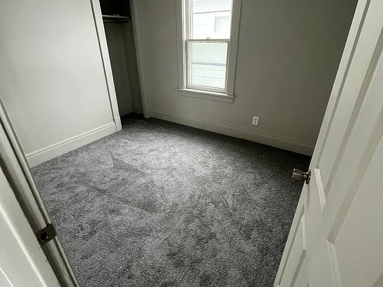 102 Sunset St — Photo 7
