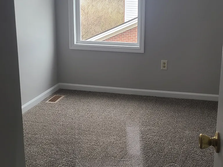 238 Keystone Dr #1 — Photo 11