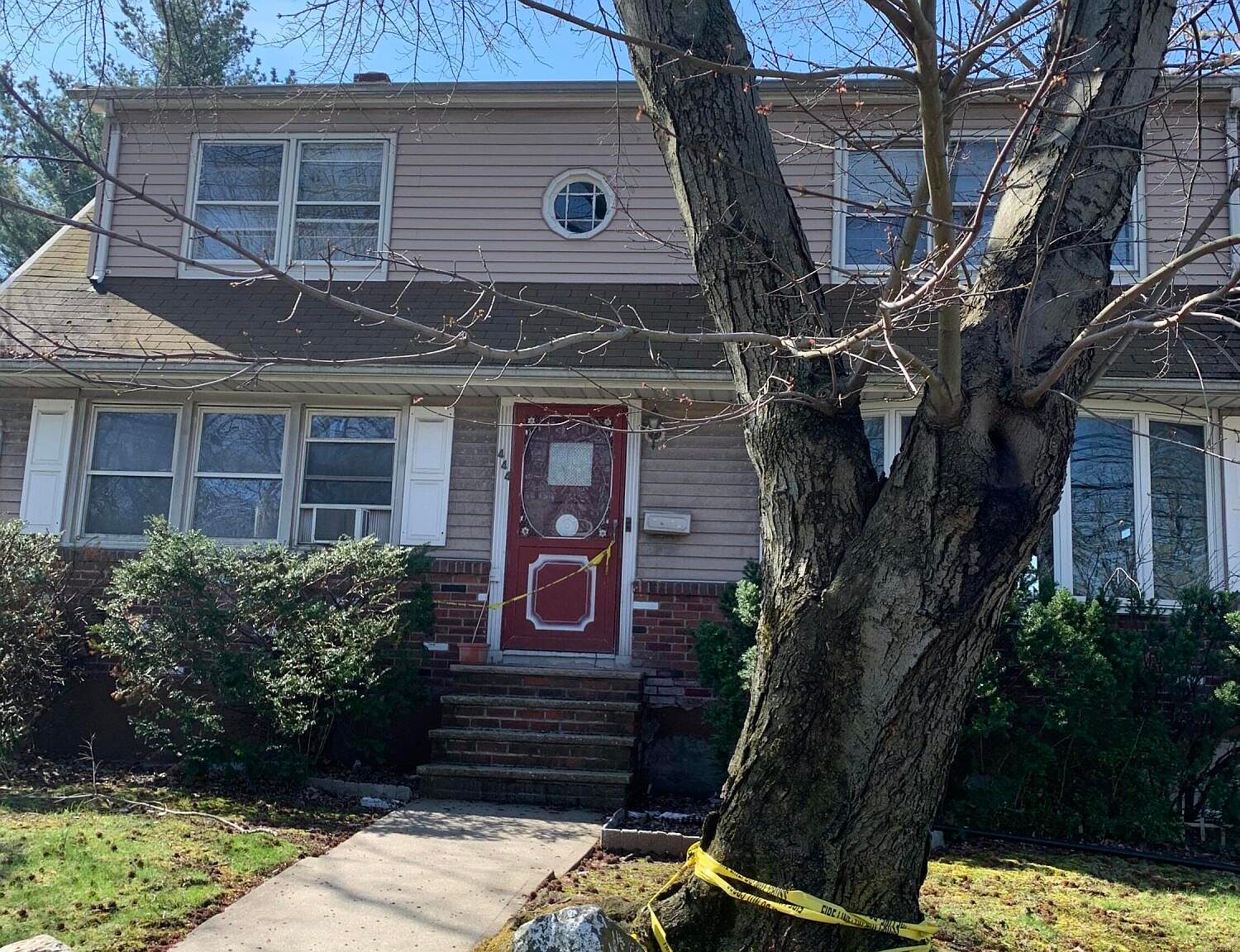 444 Watchogue Rd, Staten Island, NY 10314 Zillow