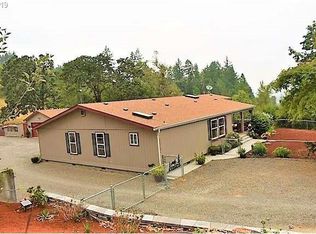 86476 Bailey Hill Loop, Eugene, OR 97405