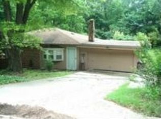 8020 Cedar Dr, Rogers, AR 72756
