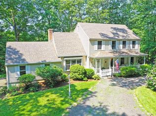 3 Merritt Ln, Old Saybrook, CT 06475