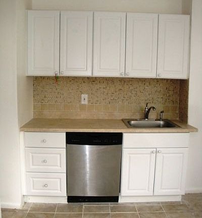 2nd image of 178 W 81st St APT 5W